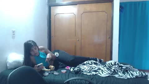 M E G A N  online show from December 14, 9:43 pm