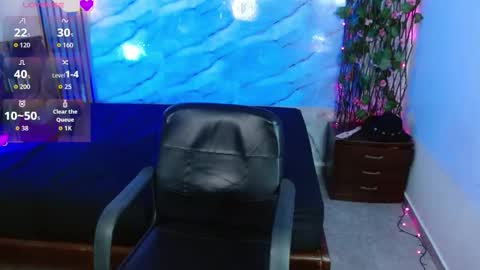 Katheryn  online show from February 9, 1:26 pm