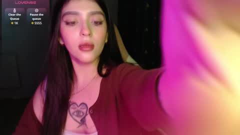 miiiiiiaaaa online show from March 17, 1:10 am