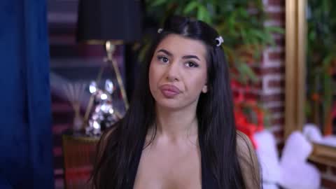 Latina online show from March 3, 6:37 pm