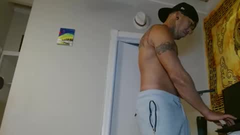 Chris online show from February 3, 5:06 pm