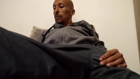 latinhardfuker1980 online show from February 27, 10:44 am