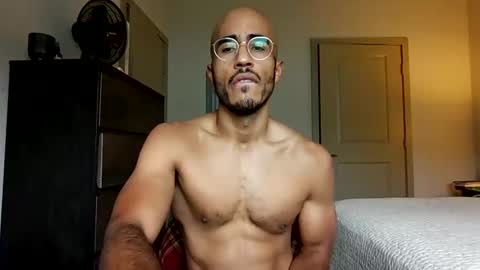 latinomixedbbc online show from November 19, 3:44 pm