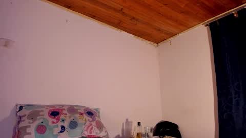 latinsecretfantasy online show from March 3, 8:54 am