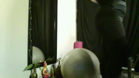 latintatoo7 online show from February 26, 12:58 am