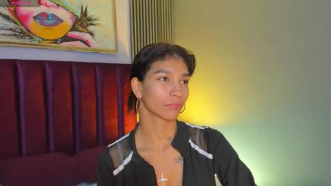 Laura online show from February 18, 12:27 pm