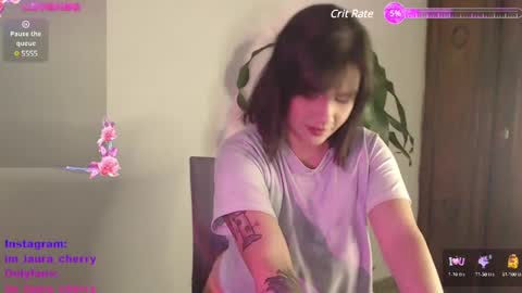 Snapshot of laura_cherrypie chatting on December 28, 2:54 am Laura- new schedule 800 pm until 1200 pm Colombia online show from December 28, 2:54 am