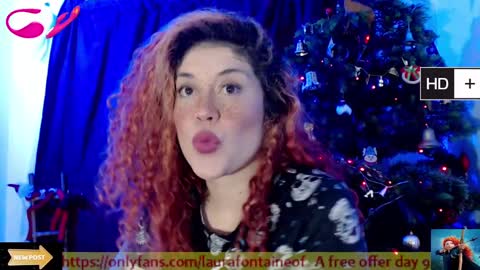 Snapshot of laura_fountain_ chatting on January 3, 9:36 pm weedcam Curly Laura OF    online show from January 3, 9:36 pm