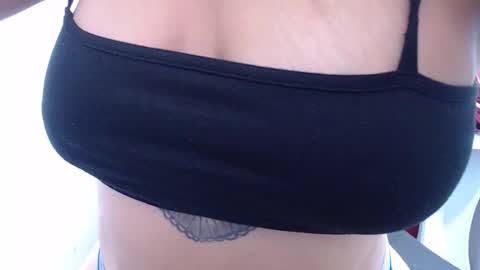  Laura  online show from September 26, 6:49 pm