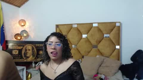 LARA online show from February 28, 3:16 pm