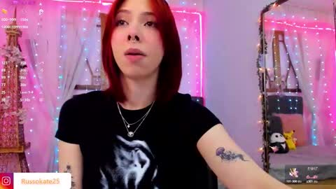 Snapshot of laura_olssen chatting on October 9, 1:16 pm Kate online show from October 9, 1:16 pm