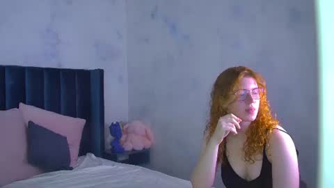 Laura online show from June 15, 5:05 pm