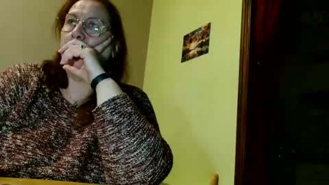 laureanne online show from February 19, 8:10 pm