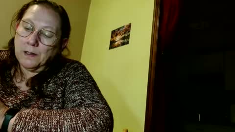 laureanne online show from March 8, 8:35 pm