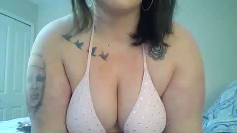 Lauren online show from May 12, 7:06 am