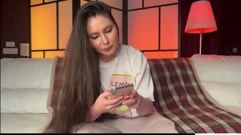 Lauren Brite online show from December 2, 12:31 am