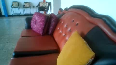 laurenhot94 online show from October 20, 6:02 pm