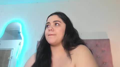 laurenlaine online show from February 26, 4:27 am