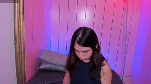 Snapshot of laurent_scott_ chatting on September 28, 12:36 pm laurent_scott_ online show from September 28, 12:36 pm