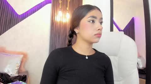Lau online show from October 8, 4:13 pm