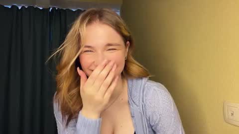 Bella online show from March 3, 11:50 am