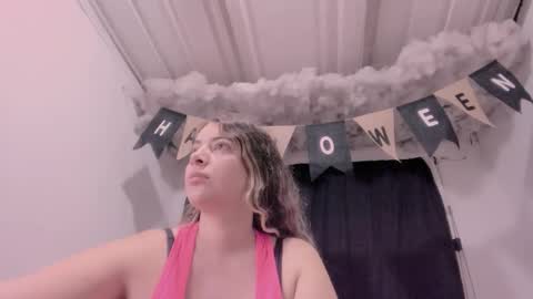 Lauu G online show from October 23, 9:22 am