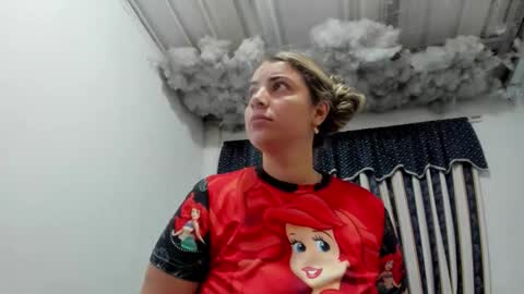 Lauu G online show from April 7, 11:56 am