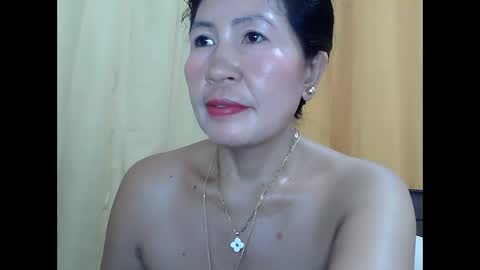 lavine1983 online show from April 5, 1:02 am