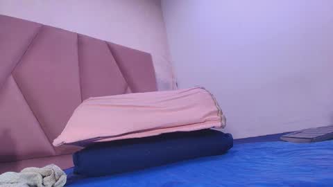 Lay Madison  online show from October 27, 9:15 pm