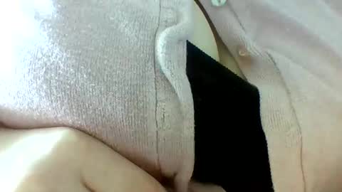 layannalea online show from May 25, 9:32 pm