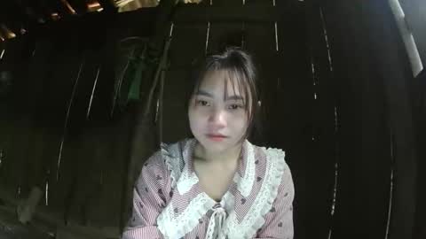 layla_999 online show from March 1, 1:10 am