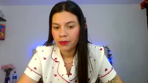 Lia and Rachel online show from May 26, 1:01 am