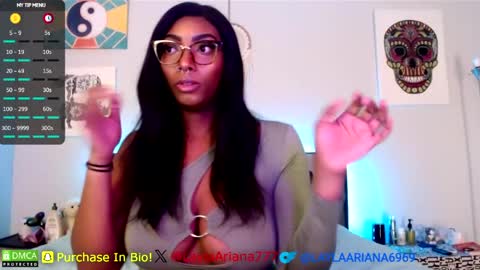 LaylaAriana online show from April 8, 2:25 am