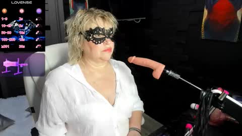 laylalaylamilf online show from January 8, 3:56 am