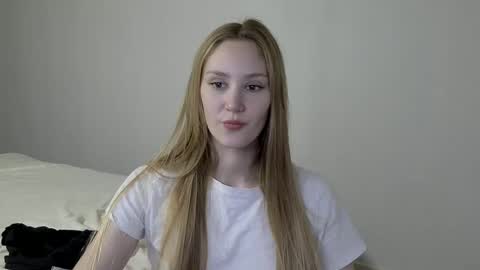 LaylaPretty001 online show from December 6, 8:54 am