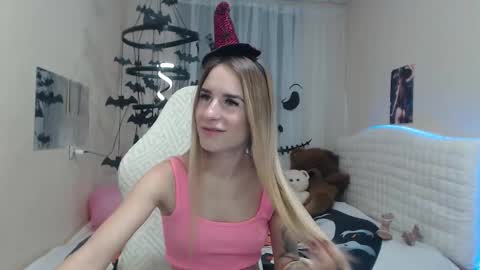 laymablast online show from October 31, 7:42 am