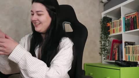 Lisa online show from March 4, 4:42 am