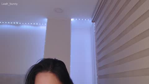 Leah online show from January 17, 10:22 am