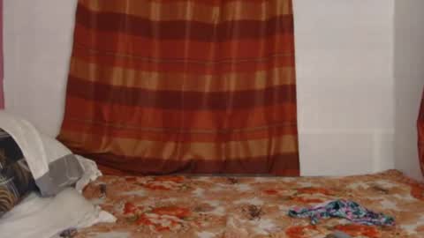 leah_fucker online show from June 28, 7:54 pm