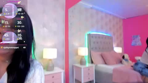 Leah Fontana online show from February 5, 1:11 pm