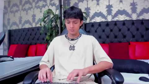 Lean online show from April 21, 1:40 pm