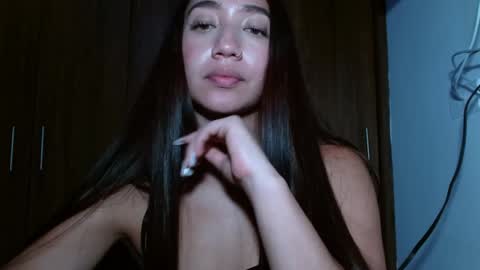 Snapshot of leanaalhub chatting on January 27, 5:58 am leanaalhub online show from January 27, 5:58 am