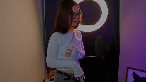 Sophie online show from April 18, 7:58 pm