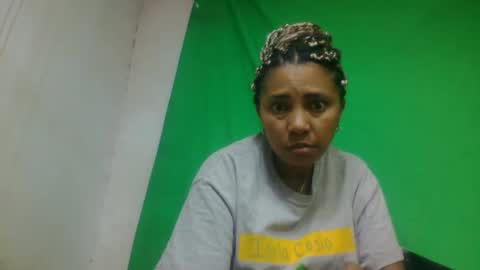 leatiana online show from February 13, 9:56 am