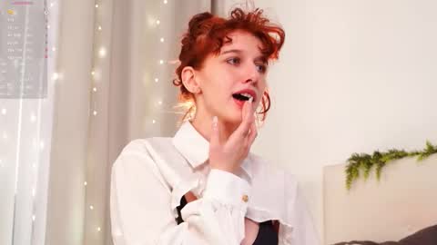 leelooyolo online show from January 18, 3:54 pm