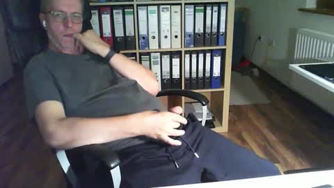 Dave online show from October 28, 10:11 pm