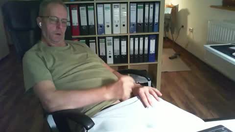 Dave online show from October 24, 11:05 pm