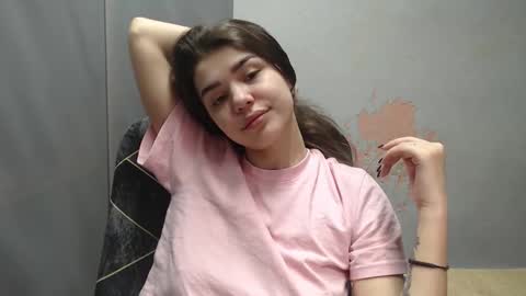 Liya online show from December 3, 4:46 am