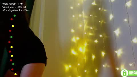 hey Im Leia and I love rock  online show from February 1, 8:28 pm