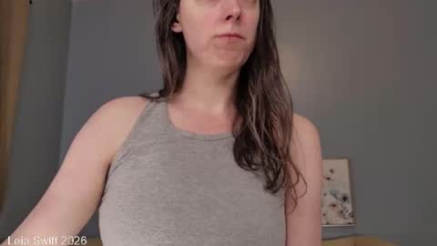 Leia Swift online show from February 7, 1:08 am